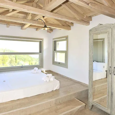 Mounty Island Lazaráta