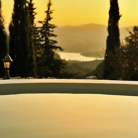 Mounty Island Lazaráta