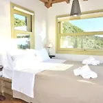 Mounty Island Villa Lazaráta